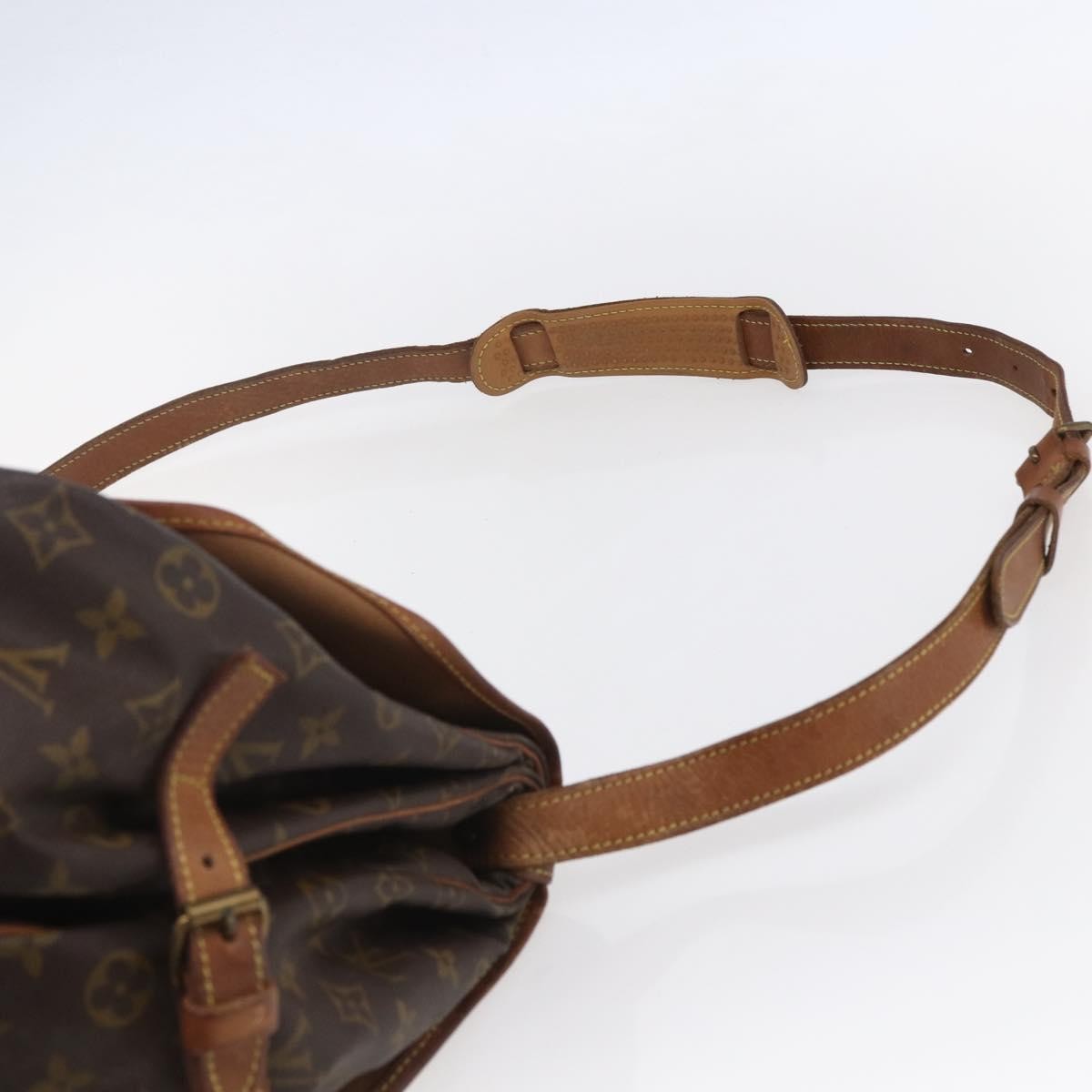Louis Vuitton Saumur Monogram Canvas Brown Canvas Shoulder Bag Bag (Pre-Owned)