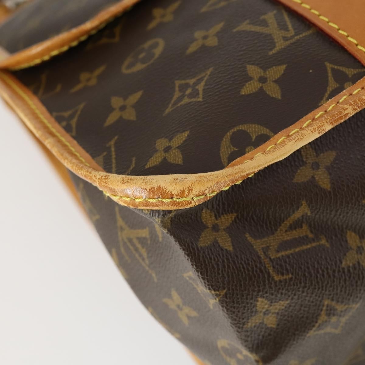 Louis Vuitton Sac Chasse Hunting Monogram Canvas Brown Canvas Travel Bag Bag (Pre-Owned)
