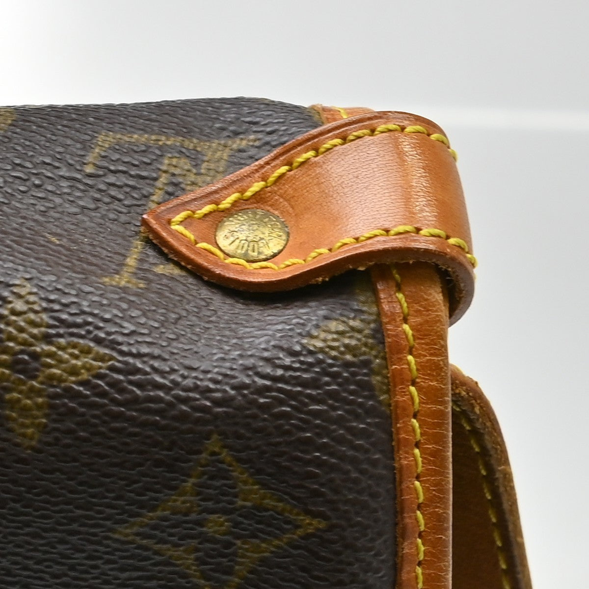 Louis Vuitton Saumur Monogram Canvas Brown Canvas Shoulder Bag Bag (Pre-Owned)