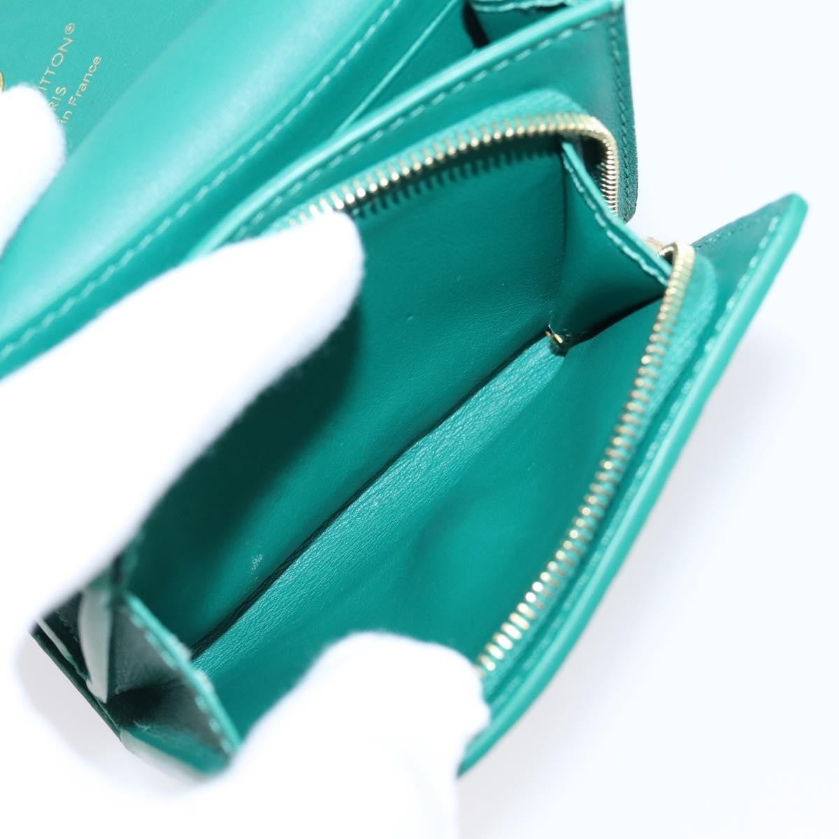 Louis Vuitton Capucines Leather Green Leather Wallets Accessory (Pre-Owned)