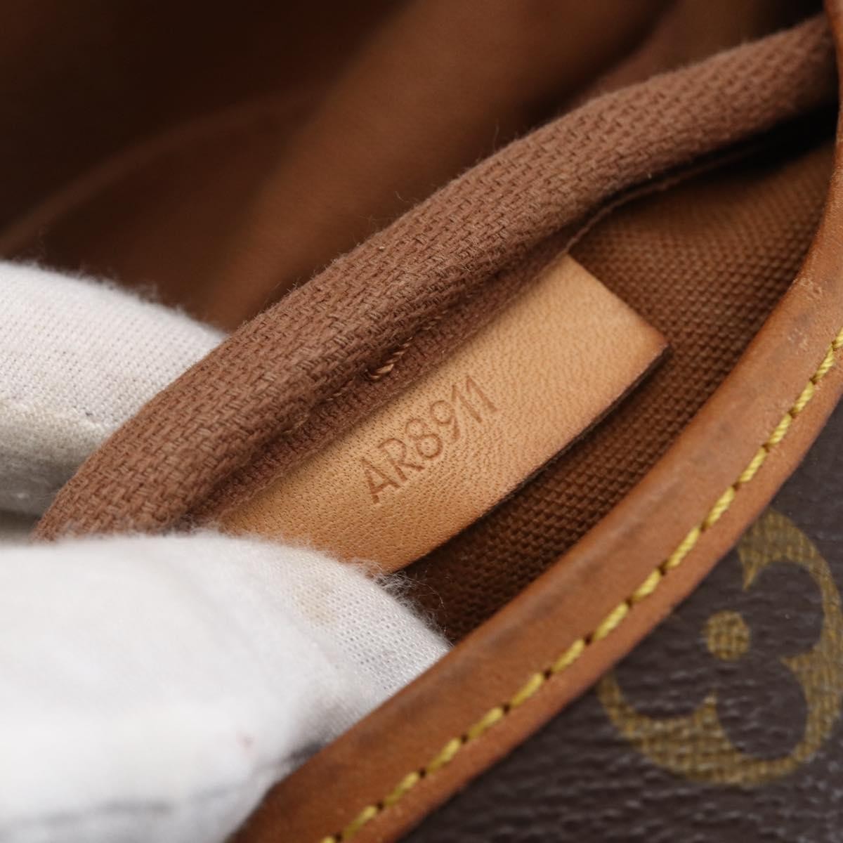 Louis Vuitton Saumur Monogram Canvas Brown Canvas Shoulder Bag Bag (Pre-Owned)