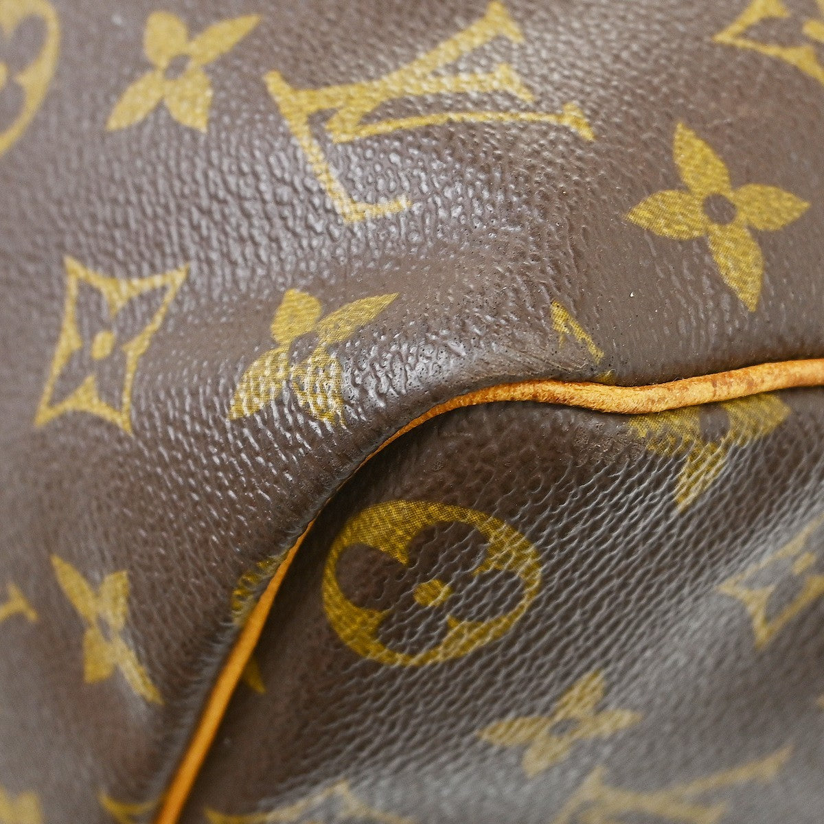 Louis Vuitton Keepall Monogram Canvas Brown Canvas Travel Bag Bag (Pre-Owned)