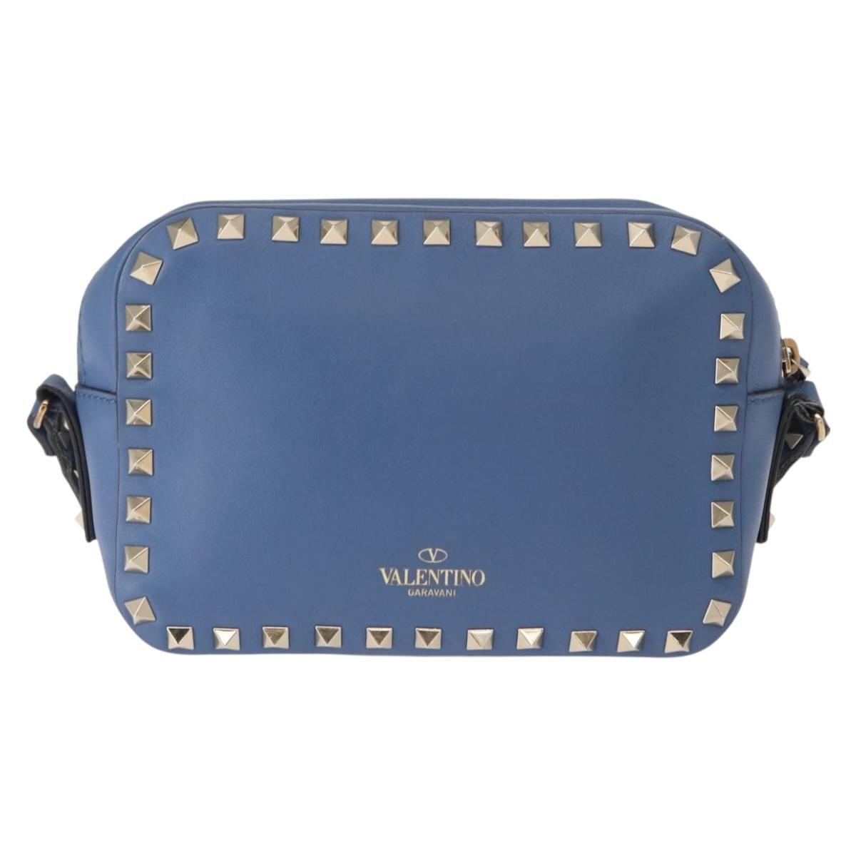 Valentino Garavani Rockstud Camera Leather Blue Leather Clutche & Pouche Bag (Pre-Owned)