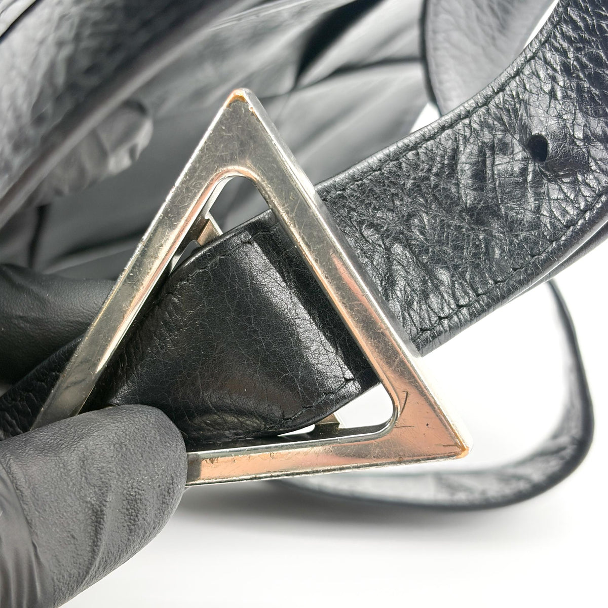 Bottega Veneta Cassette Maxi Intrecciato Leather Black Leather Shoulder Bag Bag (Pre-Owned)