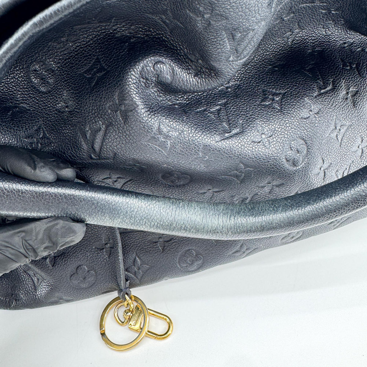 Louis Vuitton Artsy Monogram Empreinte Leather Black Leather Handbag (Pre-Owned)