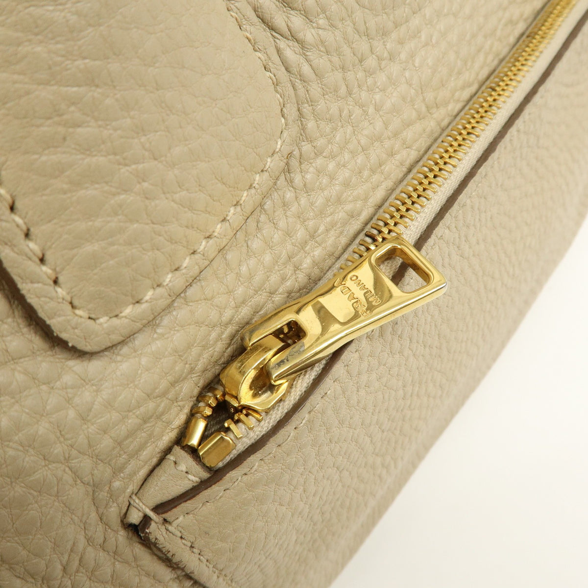 Prada Front Pocket Wing Convertible Vitello Daino Beige Leather Tote Bag Bag (Pre-Owned)