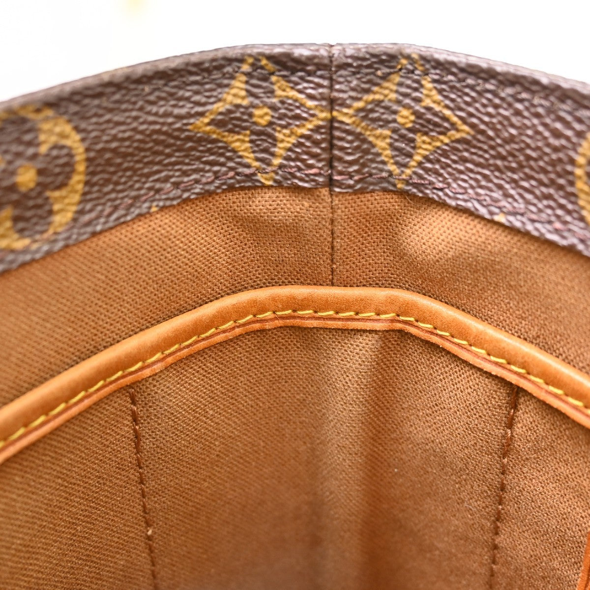 Louis Vuitton Vavin Monogram Canvas Brown Canvas Tote Bag Bag (Pre-Owned)