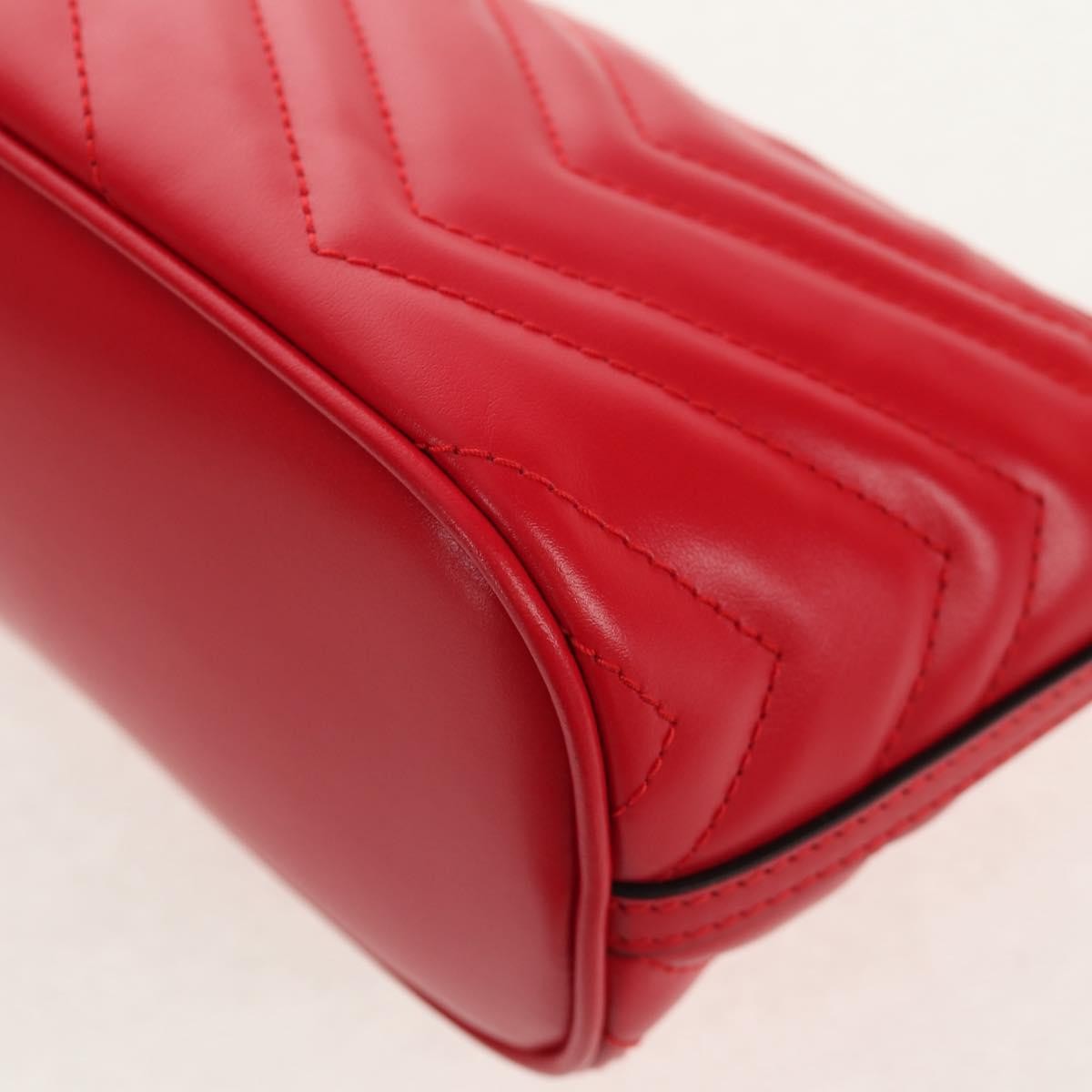 Gucci Gg Marmont Pochette Shoulder Matelasse Leather Red Leather Clutche & Pouche Bag (Pre-Owned)