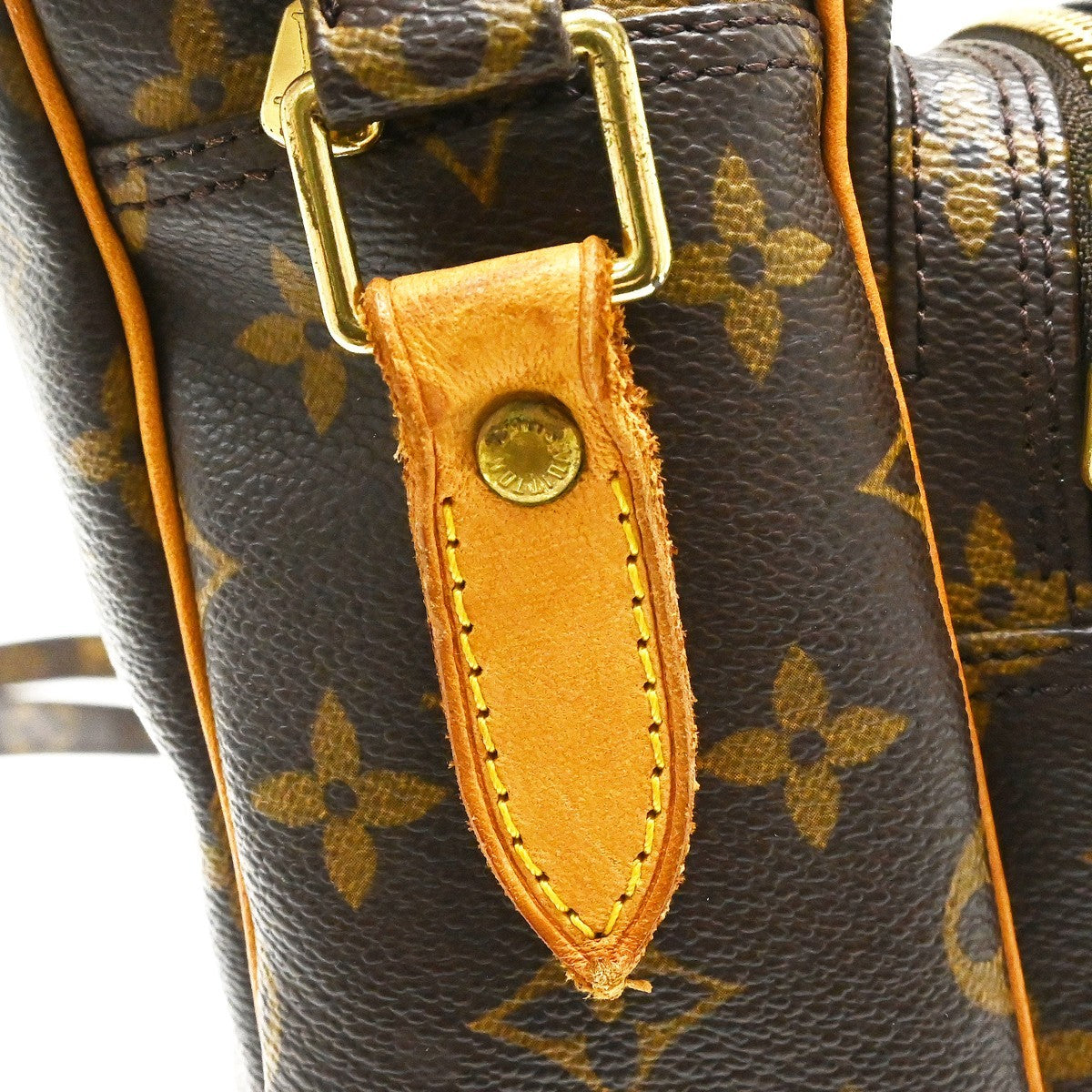 Louis Vuitton Nil Messenger Monogram Canvas Brown Canvas Shoulder Bag Bag (Pre-Owned)