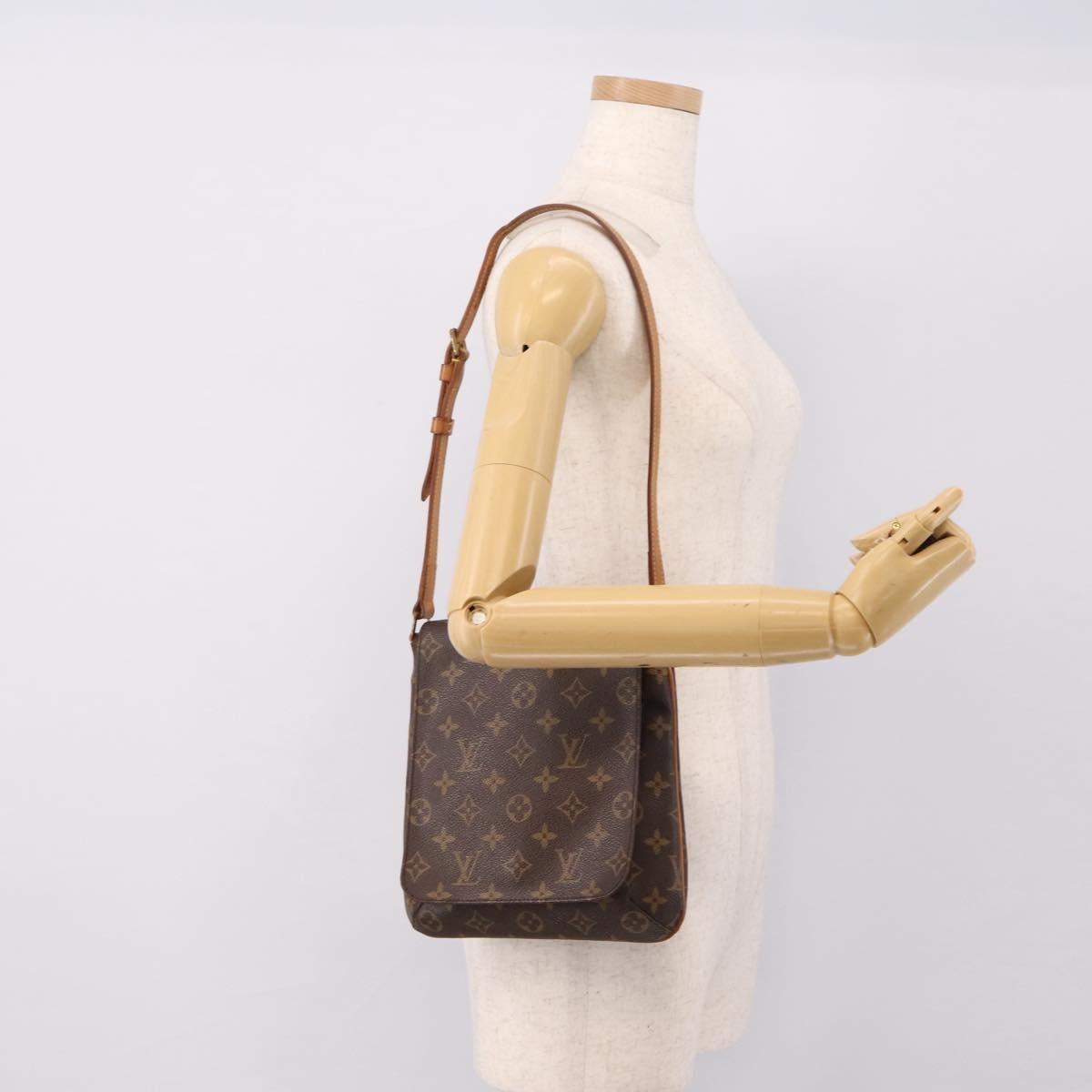 Louis Vuitton Musette Salsa Monogram Canvas Brown Canvas Handbag (Pre-Owned)