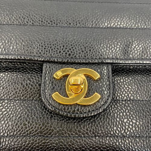 Chanel Black Shoulder Bag (Pre-Owned)