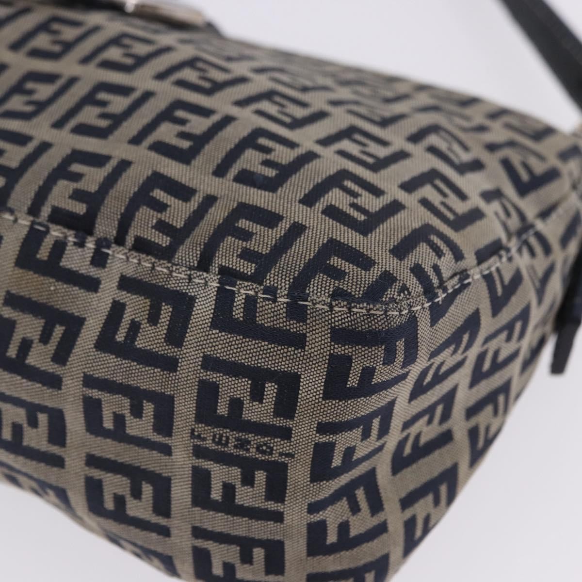 Fendi Baguette Zucca Canvas Navy Canvas Handbag (Pre-Owned)