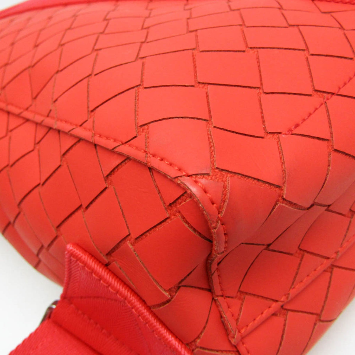 Bottega Veneta Fold-Over Intrecciato Effect Rubber Red Rubber Backpack Bag (Pre-Owned)