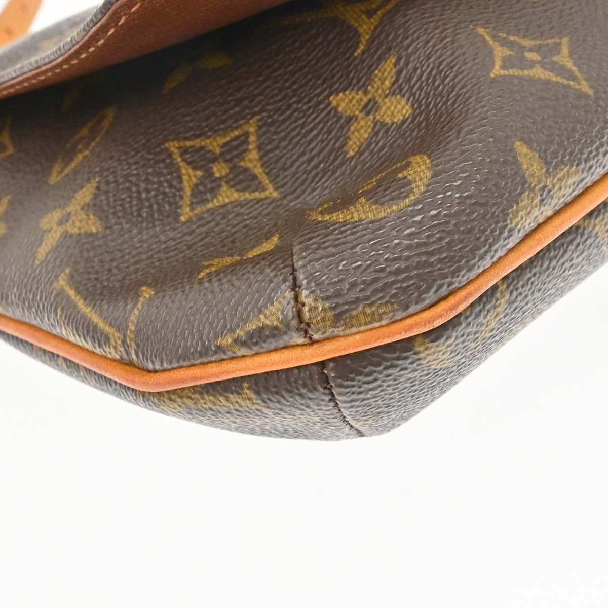 Louis Vuitton Musette Salsa Monogram Canvas Brown Canvas Handbag (Pre-Owned)