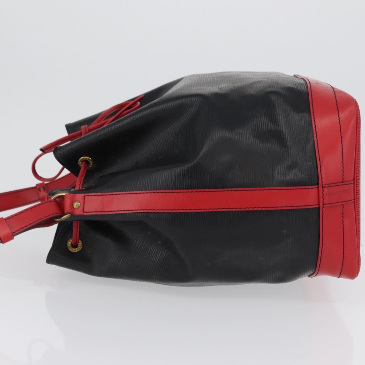 Louis Vuitton Bicolor Noe Epi Leather Black Leather Shoulder Bag Bag (Pre-Owned)