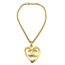 Chanel Cc Heart Pendant Metal Gold Gold_Plated Necklace Jewelry (Pre-Owned)
