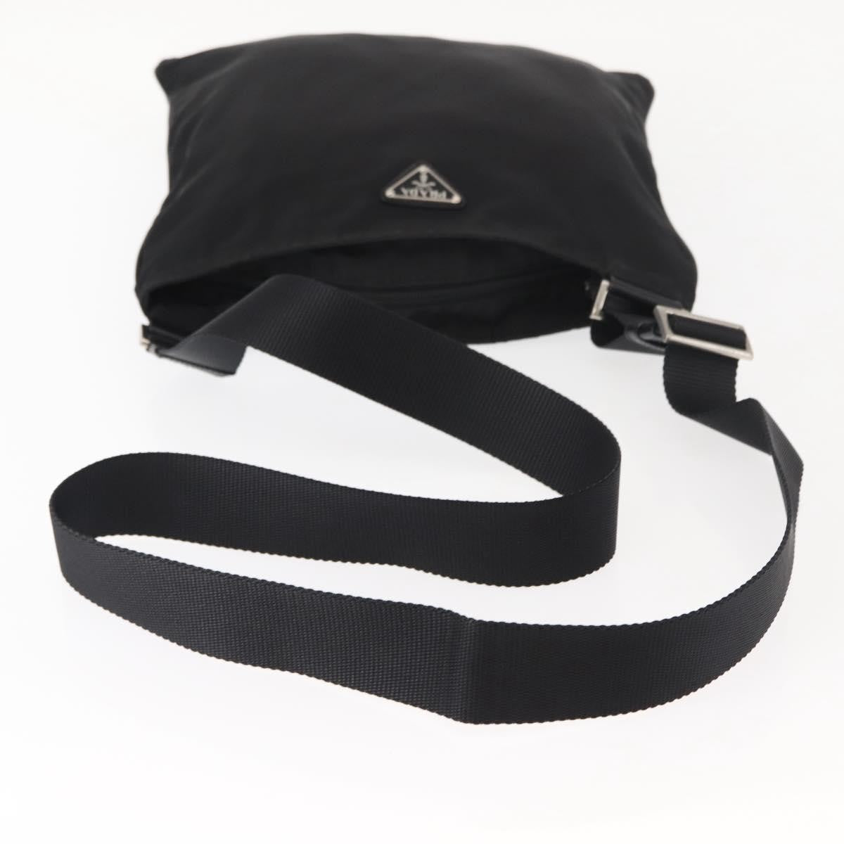 Prada Flat Messenger Tessuto Black Nylon Shoulder Bag Bag (Pre-Owned)