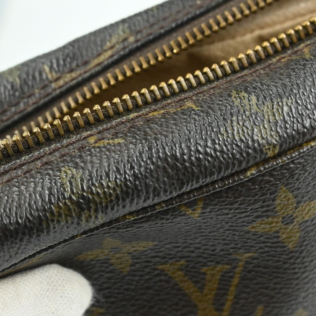 Louis Vuitton Trousse Toiletry Monogram Canvas Brown Canvas Toiletry Case Accessory (Pre-Owned)