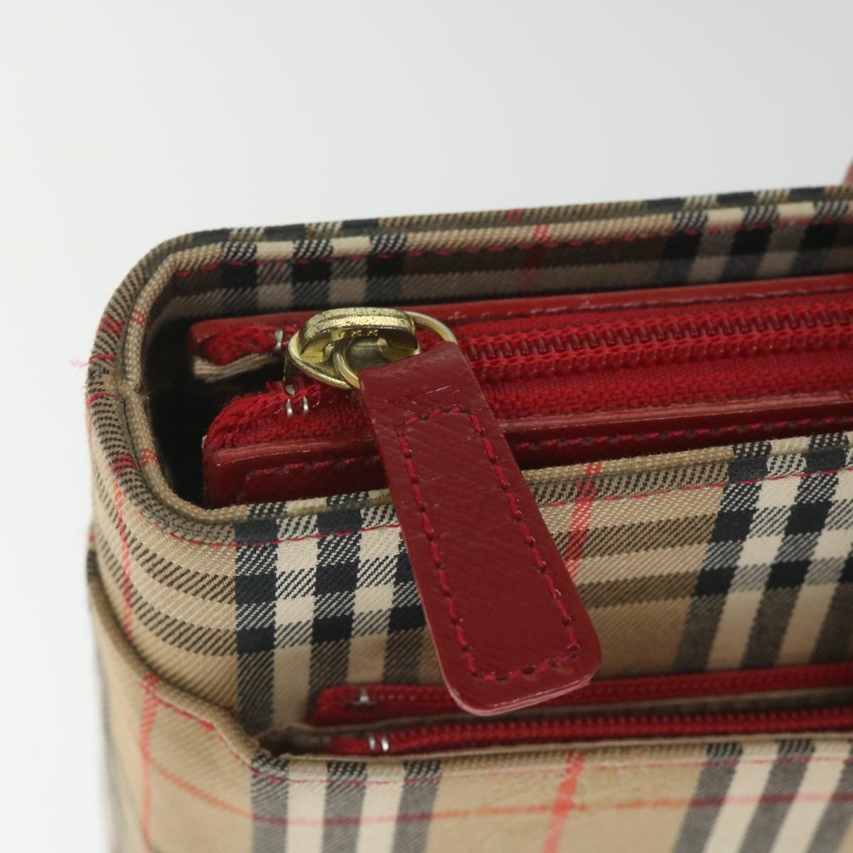 Burberry Nova Check Leather And Nylon Beige Nylon Handbag (Pre-Owned)
