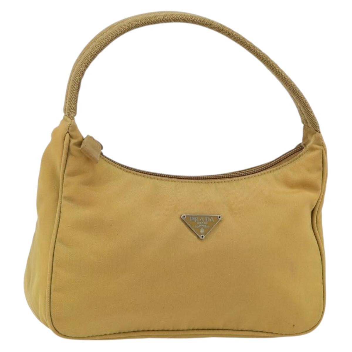 Prada Re-Edition 2000 Hobo Tessuto Beige Nylon Shoulder Bag Bag (Pre-Owned)