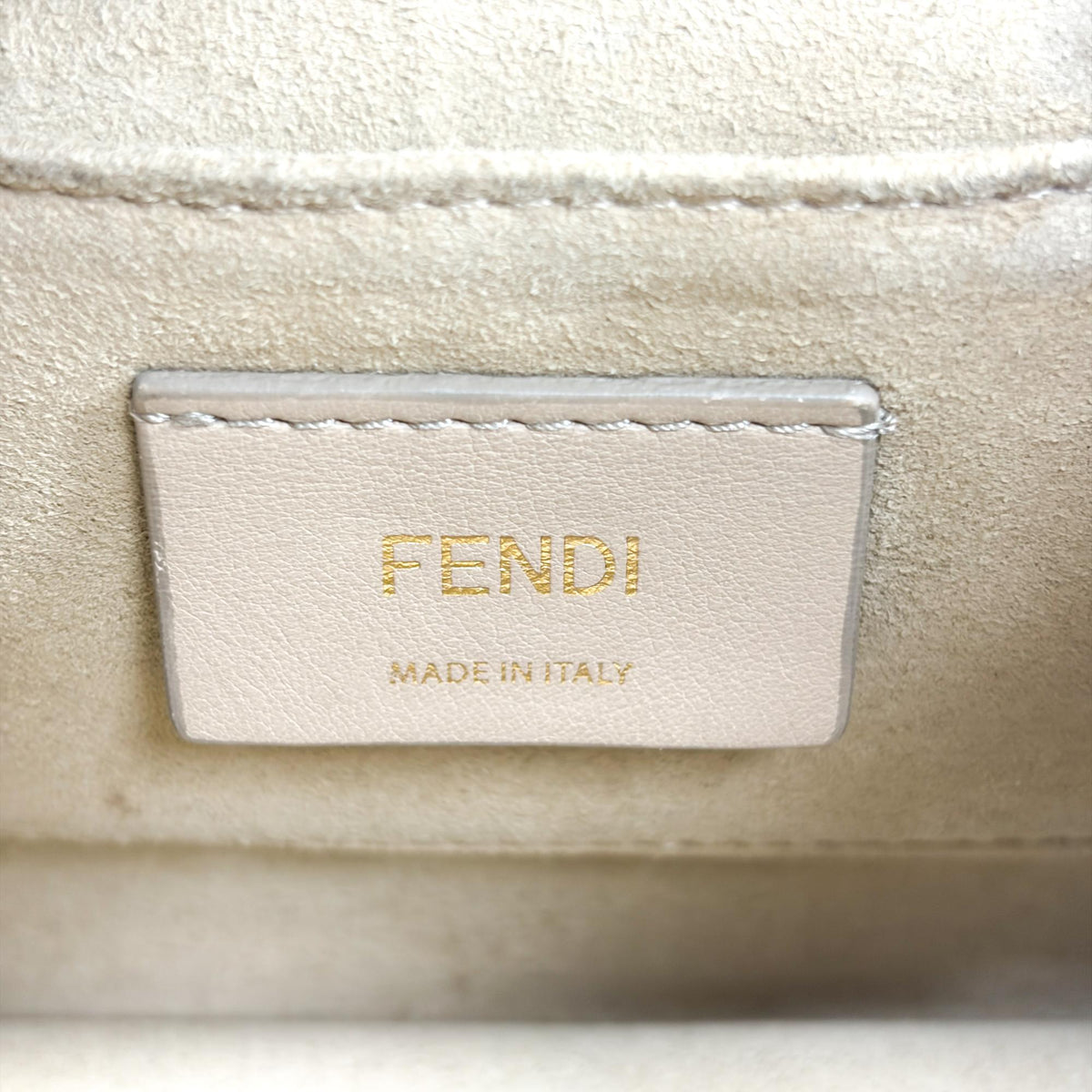 Fendi Kan I Zucca Embossed Leather Black Leather Shoulder Bag Bag (Pre-Owned)