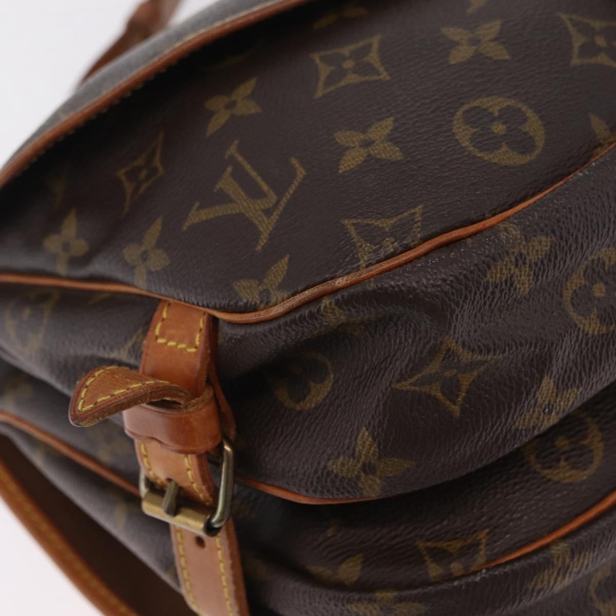 Louis Vuitton Saumur Monogram Canvas Brown Canvas Shoulder Bag Bag (Pre-Owned)