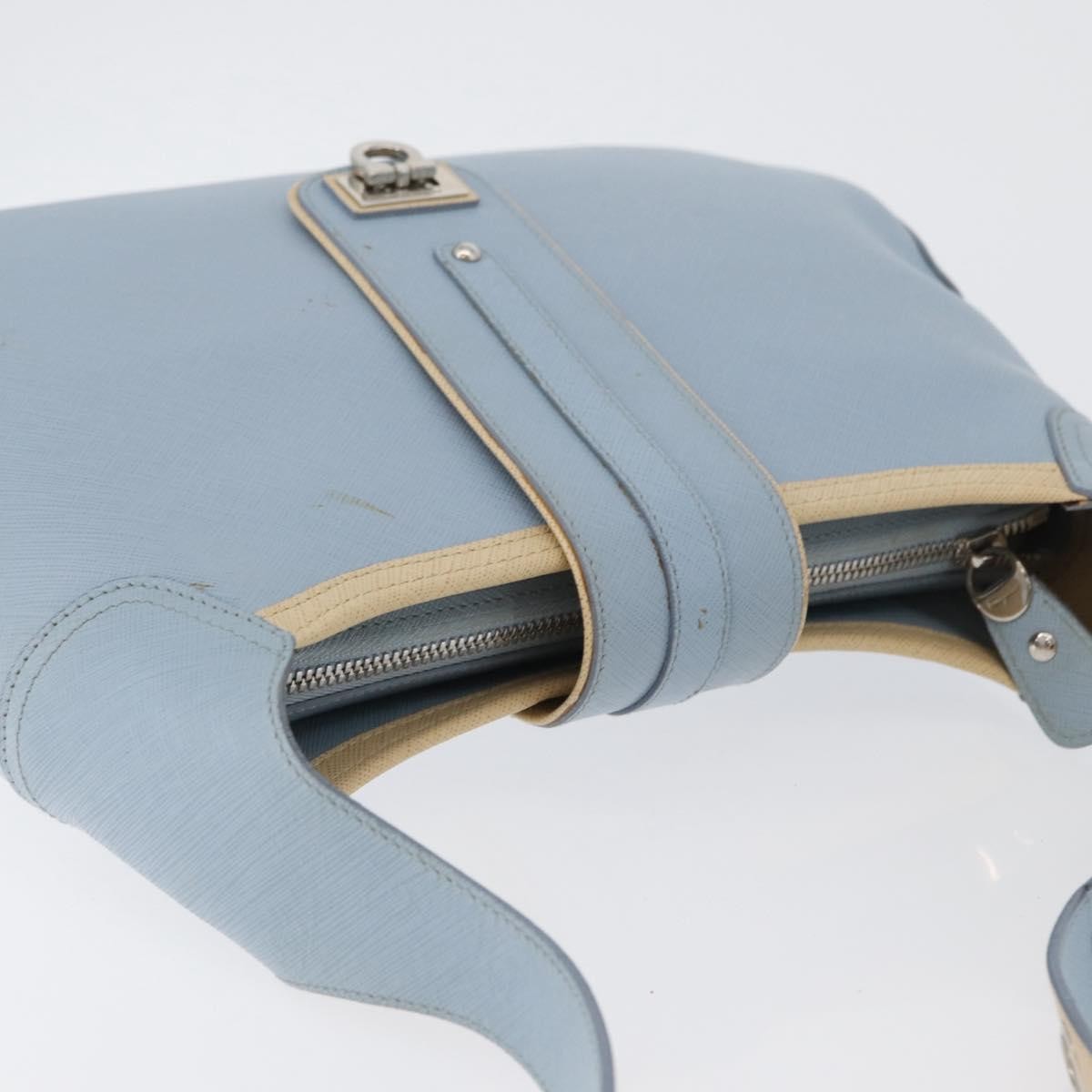 Salvatore Ferragamo Gancini Leather Blue Leather Shoulder Bag Bag (Pre-Owned)