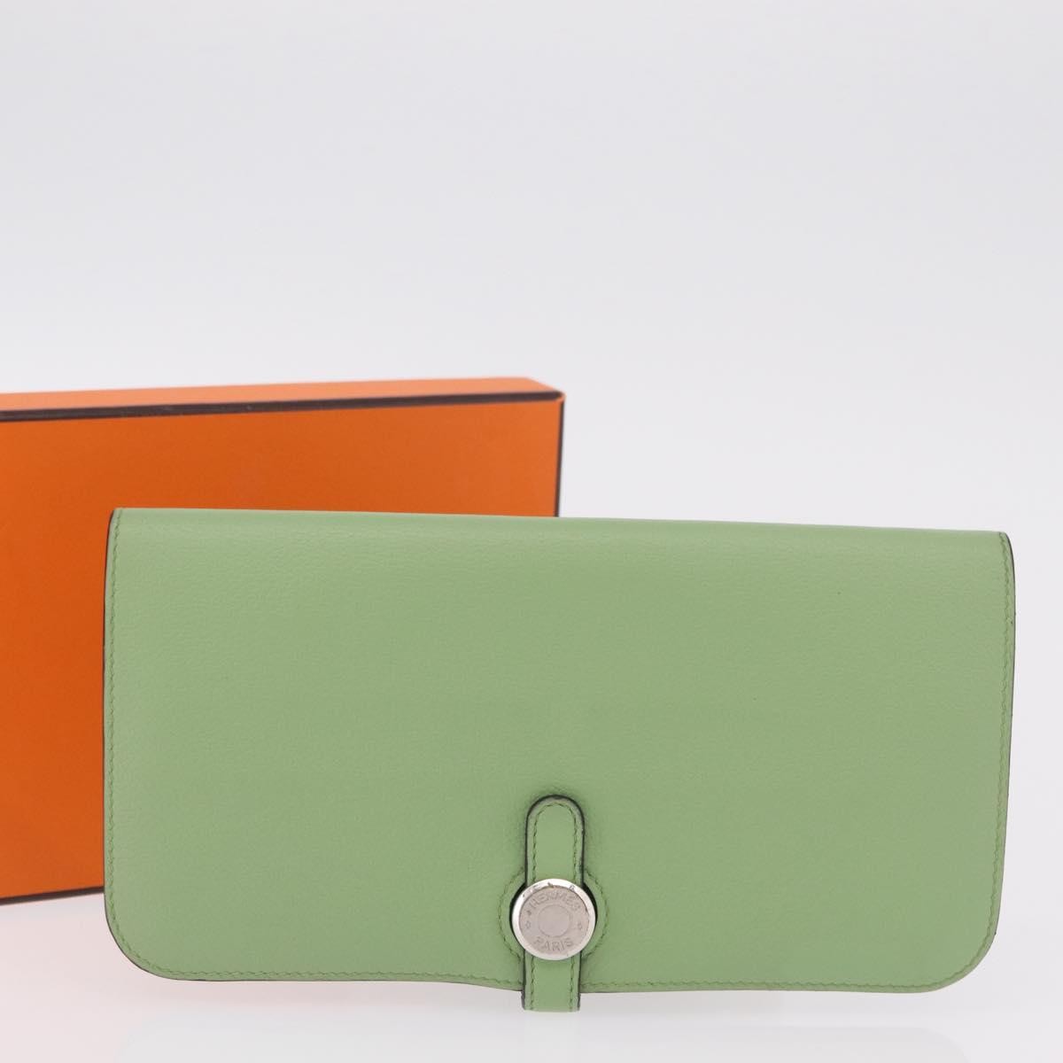 Hermes Dogon Recto Verso Leather Green Leather Wallets Accessory (Pre-Owned)