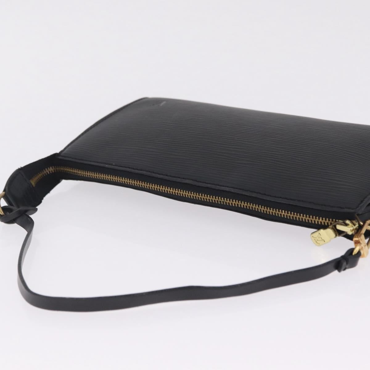 Louis Vuitton Pochette Accessoires Epi Leather Black Leather Clutche & Pouche Bag (Pre-Owned)