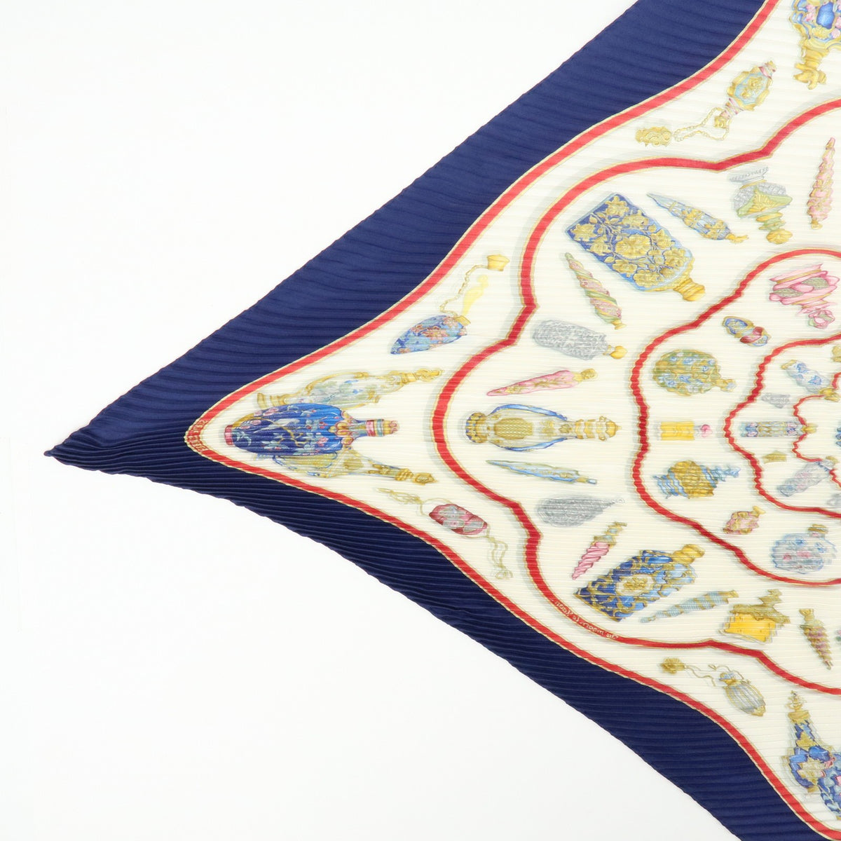 Hermes Carré 90 Pleated Silk Navy Silk Scarve & Shawl Accessory (Pre-Owned)