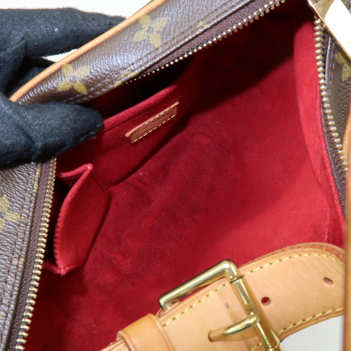 Louis Vuitton Croissant Monogram Canvas Brown Canvas Handbag (Pre-Owned)