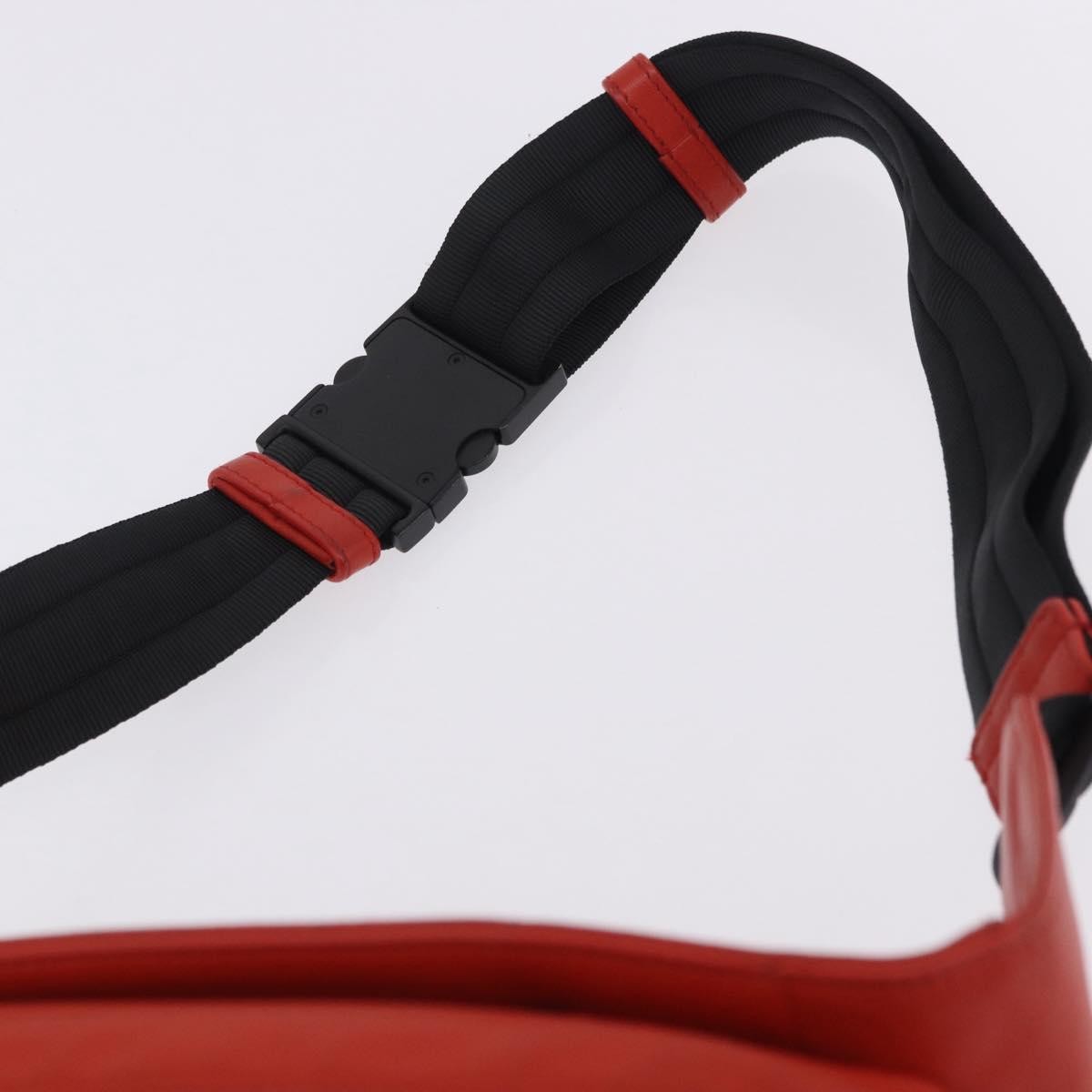 Bottega Veneta Light Waist Intrecciato Leather Red Leather Clutche & Pouche Bag (Pre-Owned)