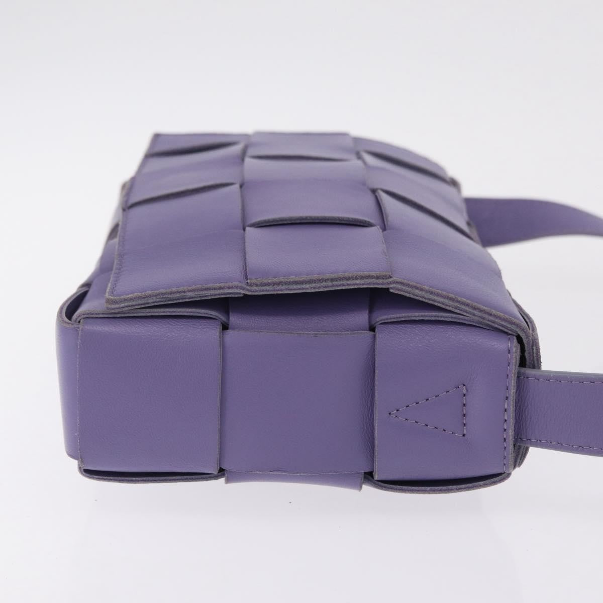 Bottega Veneta Cassette Maxi Intrecciato Leather Purple Leather Crossbody Bag Bag (Pre-Owned)