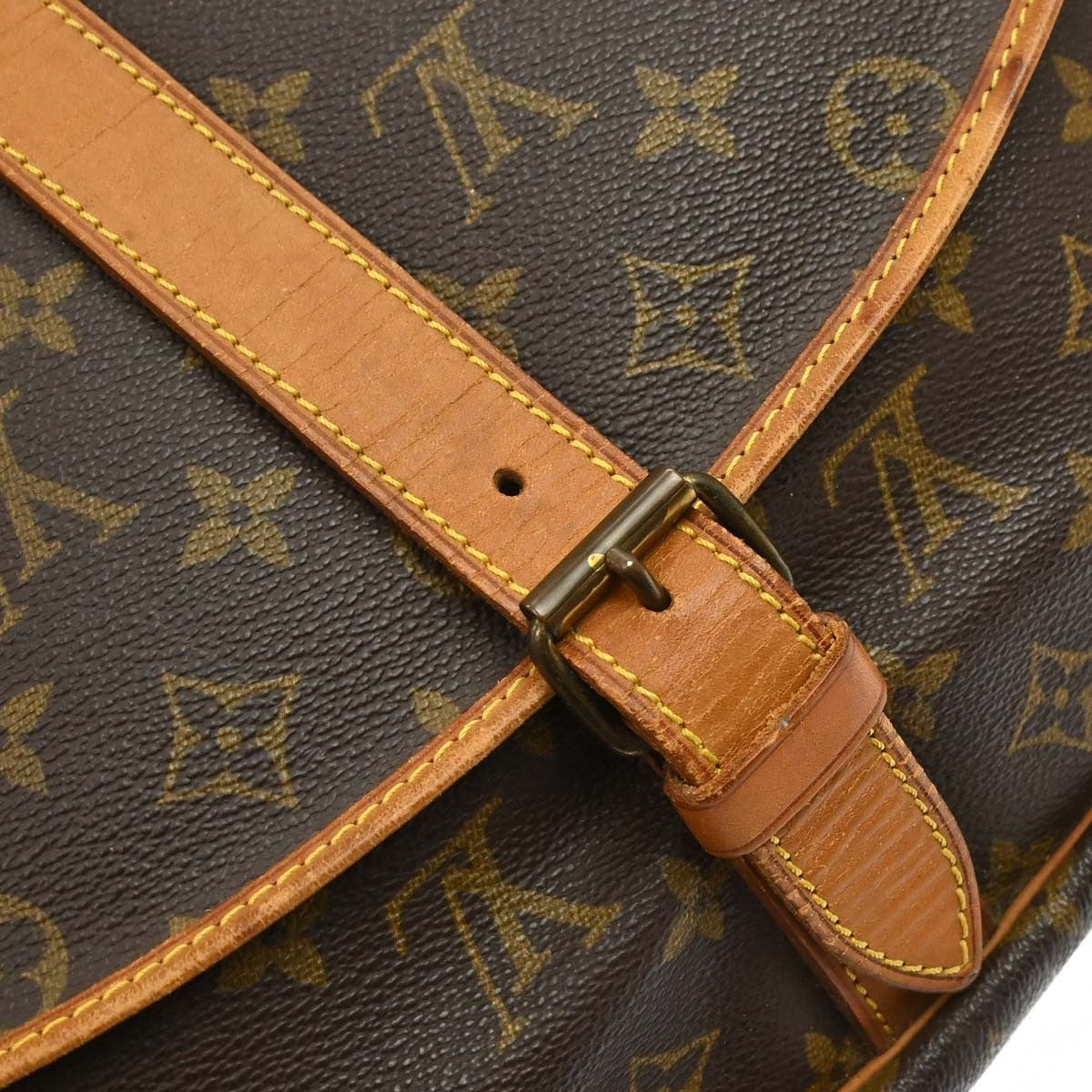 Louis Vuitton Saumur Monogram Canvas Brown Canvas Shoulder Bag Bag (Pre-Owned)