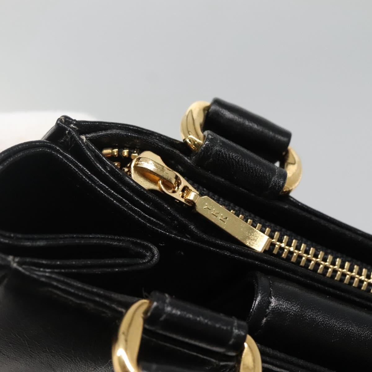 Valentino Garavani Vintage Leather Black Leather Shoulder Bag Bag (Pre-Owned)