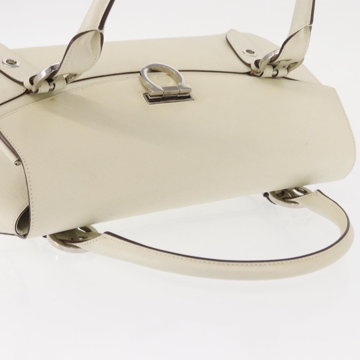 Salvatore Ferragamo Gancini Leather White Leather Shoulder Bag Bag (Pre-Owned)