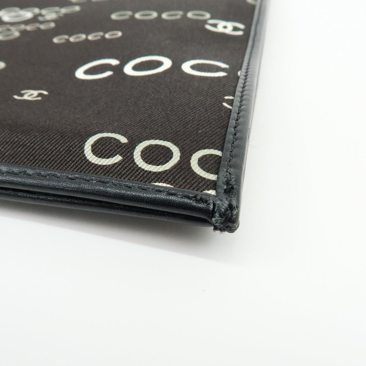 Chanel Vintage Coco Chain Shopping Printed Canvas Black Canvas Tote Bag Bag (Pre-Owned)