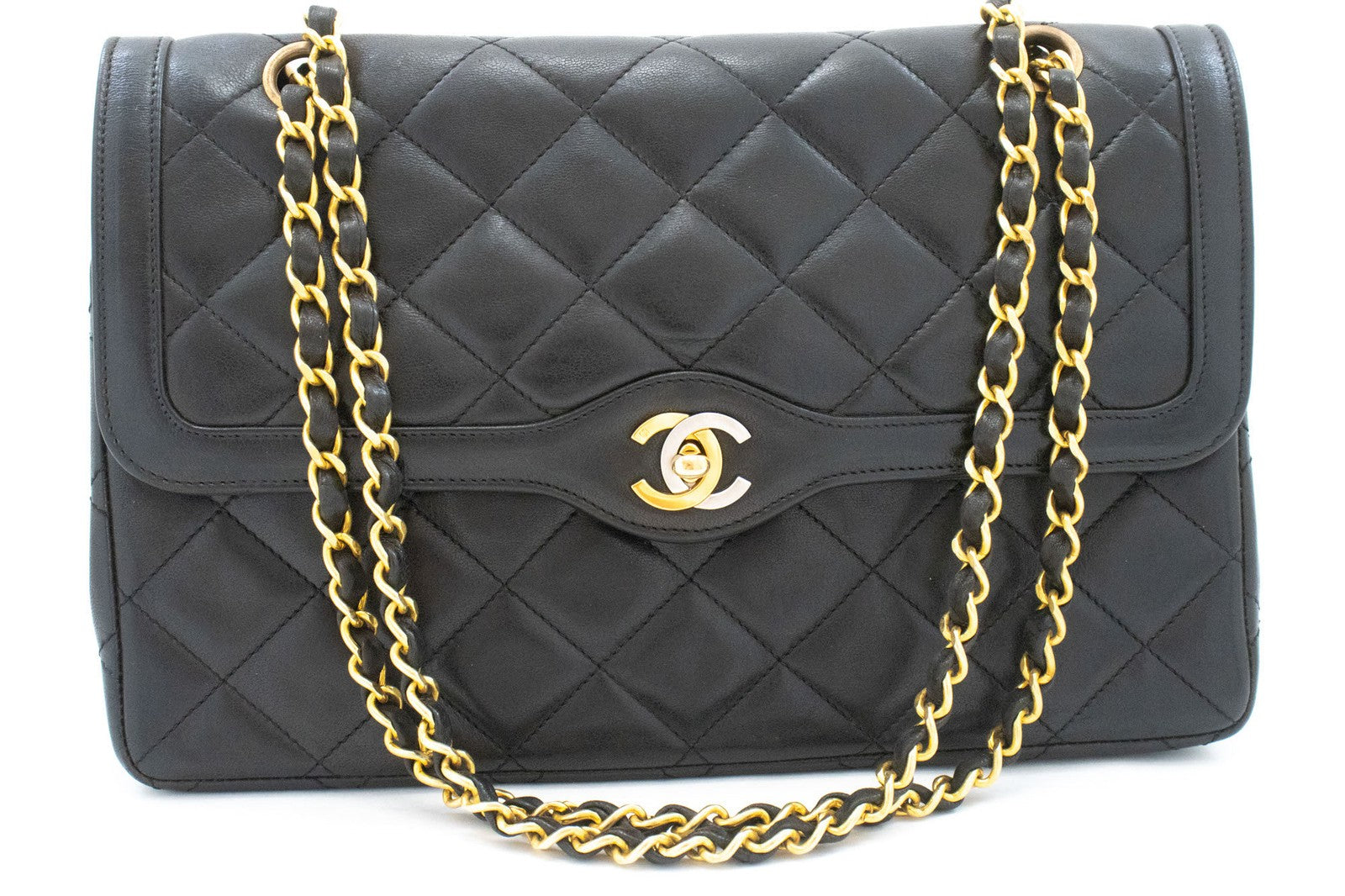 Chanel Vintage Two Tone Cc Flap Quilted Lambskin Black Leather Shoulder Bag Bag (Pre-Owned)