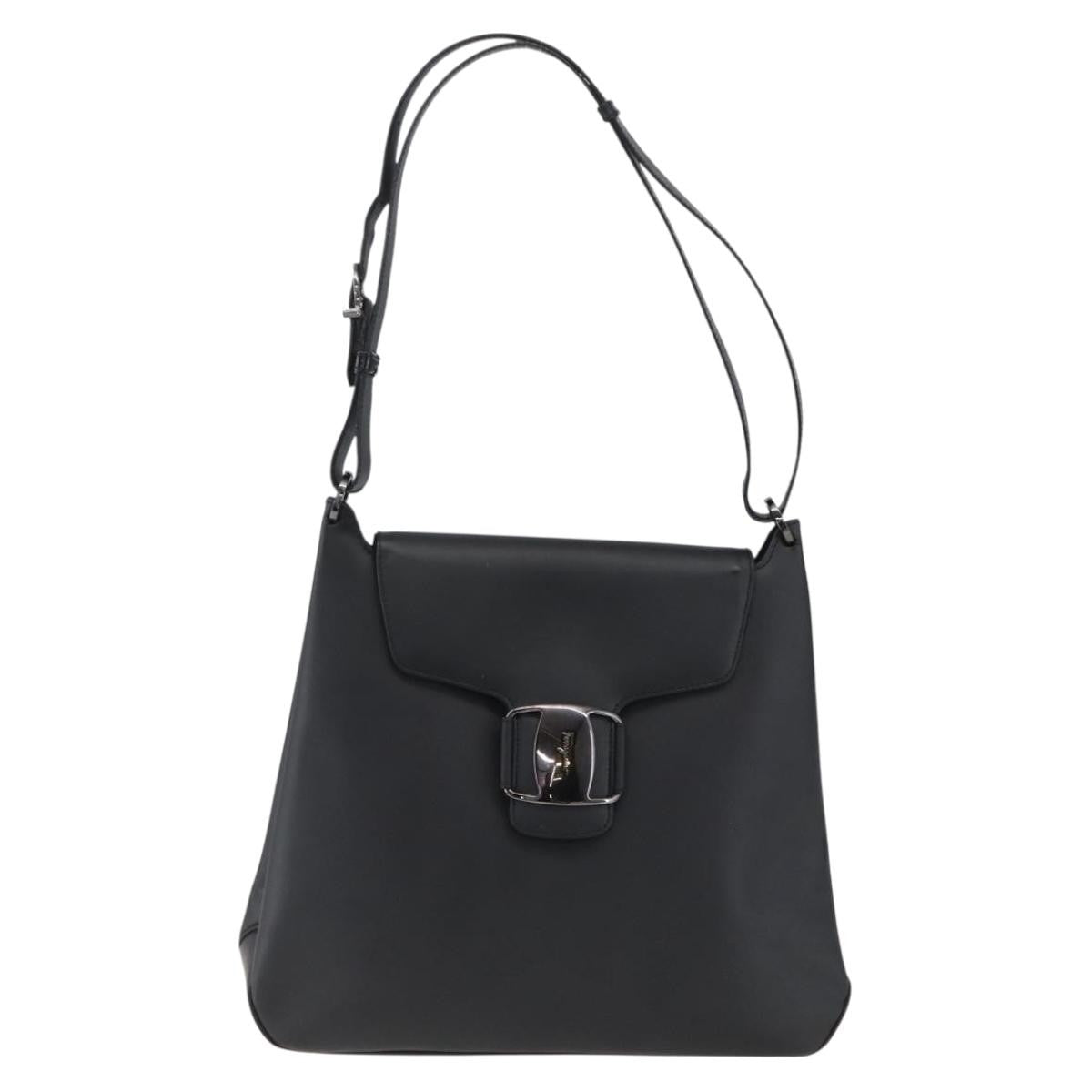Salvatore Ferragamo Vara Leather Black Leather Shoulder Bag Bag (Pre-Owned)