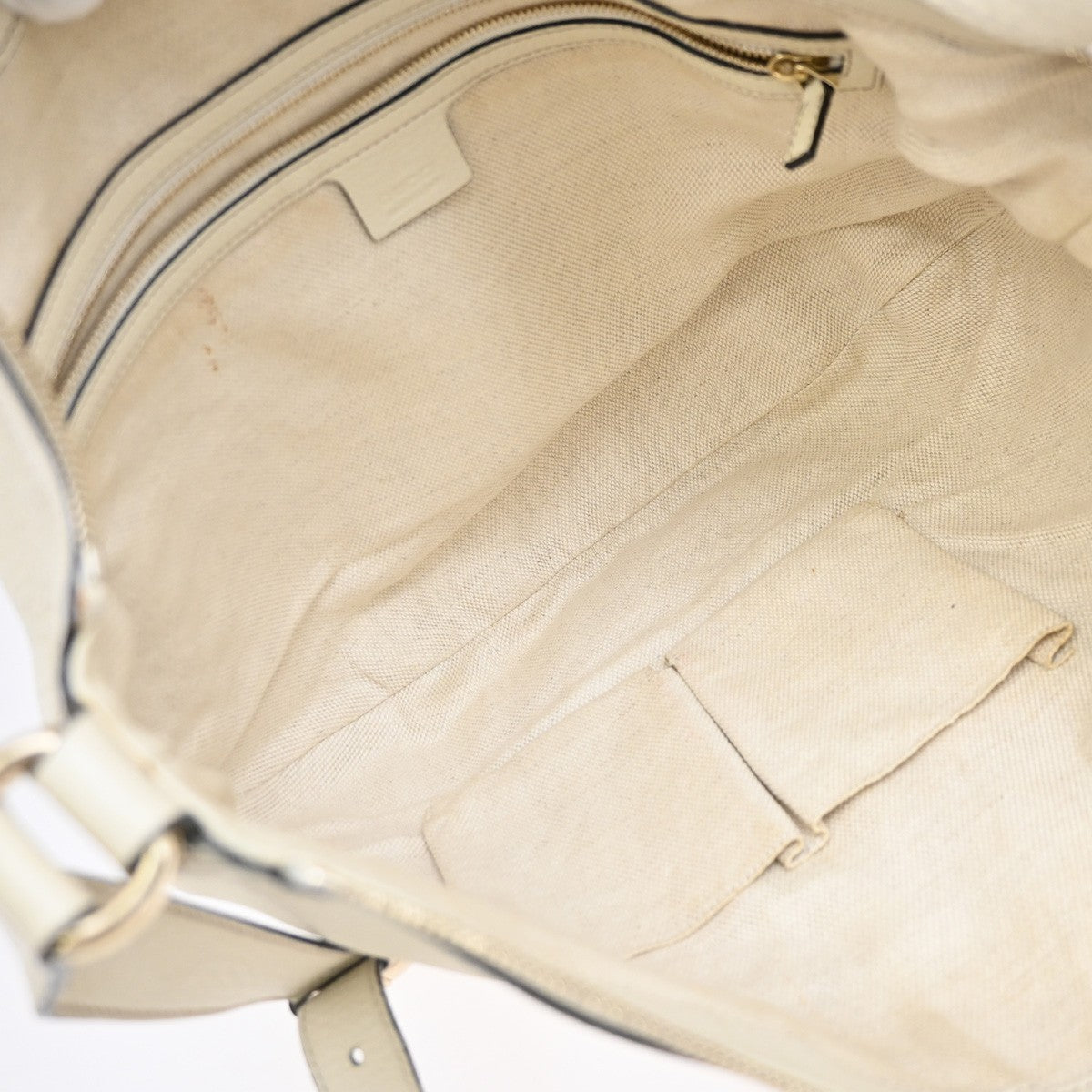 Gucci Soho Messenger Leather White Leather Shoulder Bag Bag (Pre-Owned)