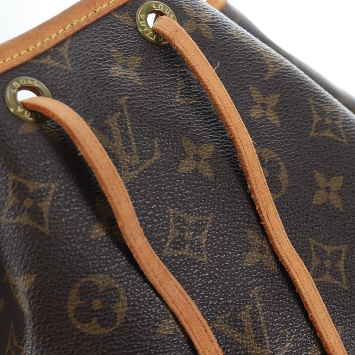 Louis Vuitton Noé Canvas Brown Canvas Shoulder Bag Bag (Pre-Owned)