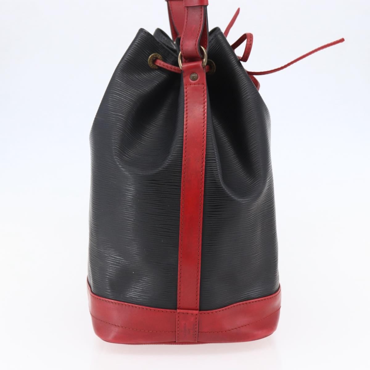 Louis Vuitton Bicolor Noe Epi Leather Black Leather Bag (Pre-Owned)
