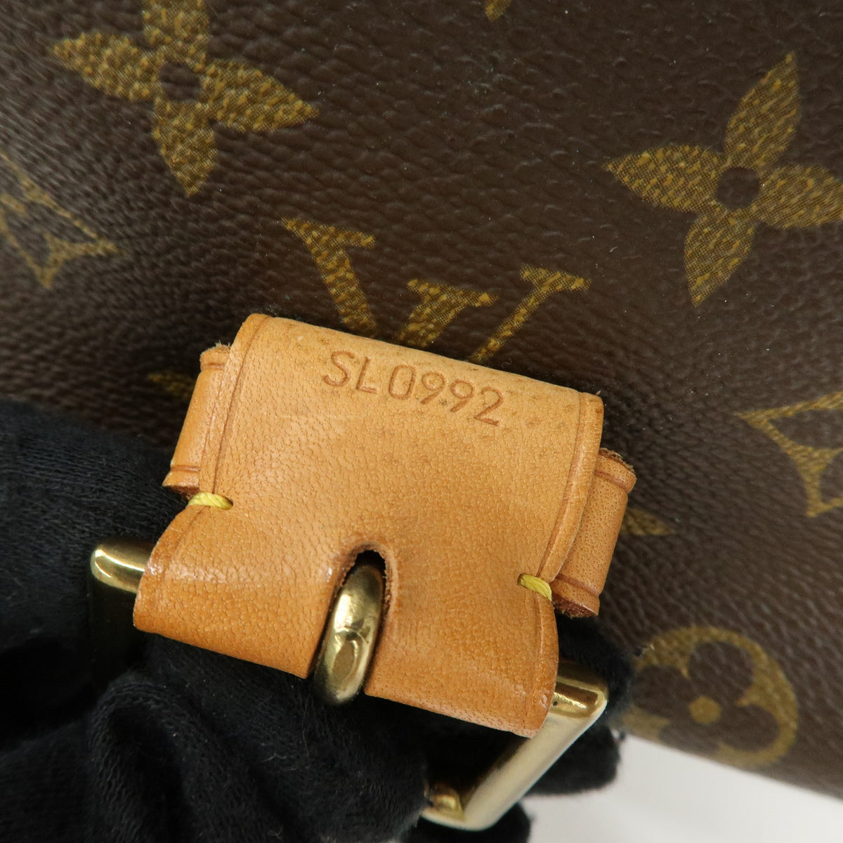 Louis Vuitton Beverly Monogram Canvas Brown Canvas Handbag (Pre-Owned)