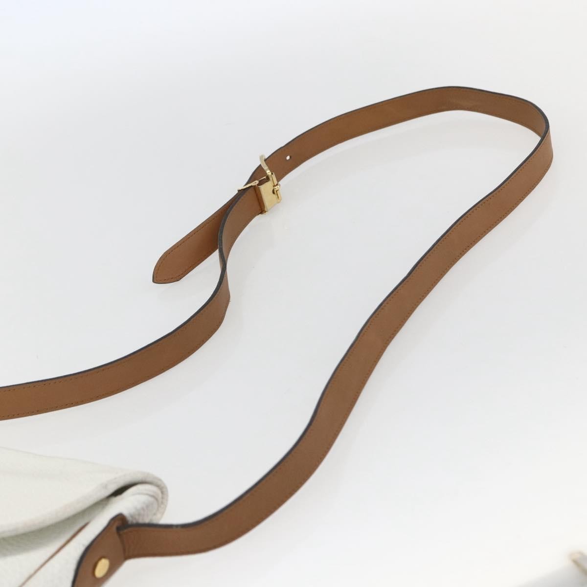 Christian Dior Vintage Leather White Leather Shoulder Bag Bag (Pre-Owned)