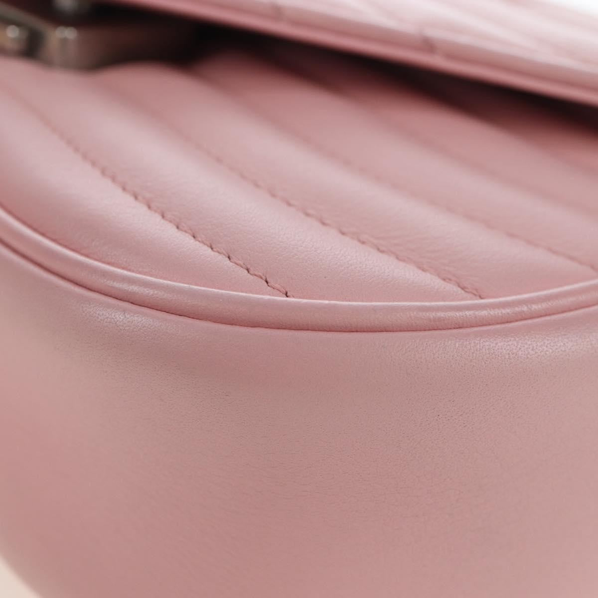 Louis Vuitton New Wave Chain Quilted Leather Pink Leather Handbag (Pre-Owned)