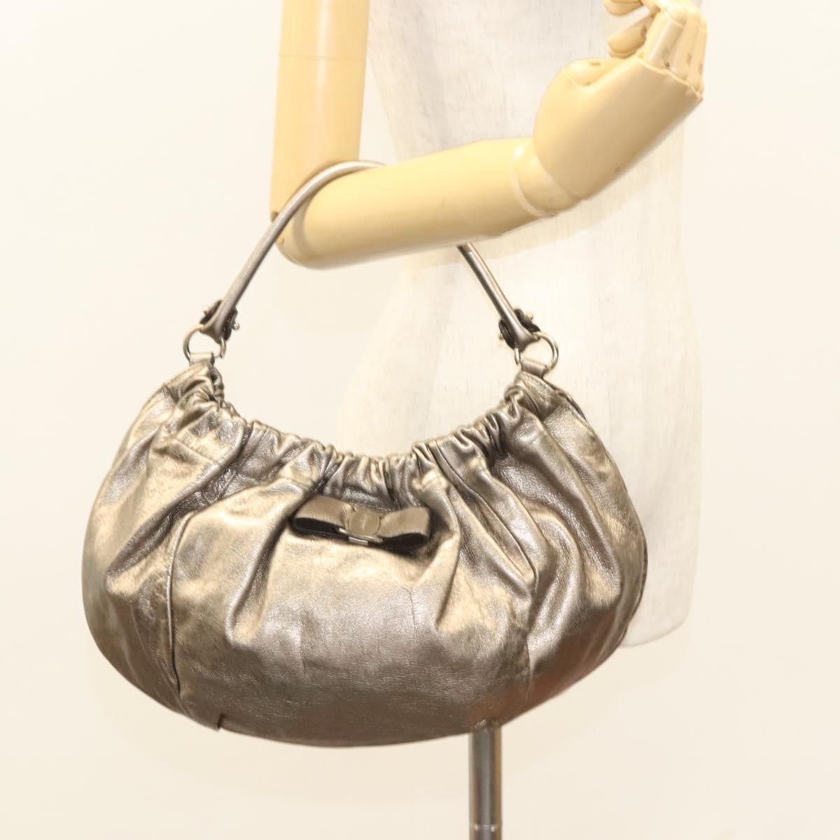 Salvatore Ferragamo Vala Leather Gold Leather Shoulder Bag Bag (Pre-Owned)