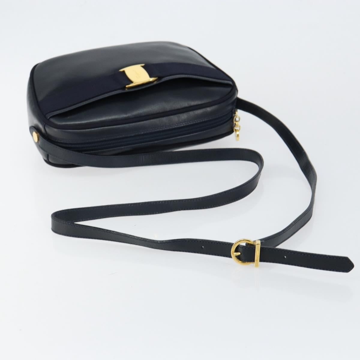 Salvatore Ferragamo Vala Leather Navy Leather Shoulder Bag Bag (Pre-Owned)