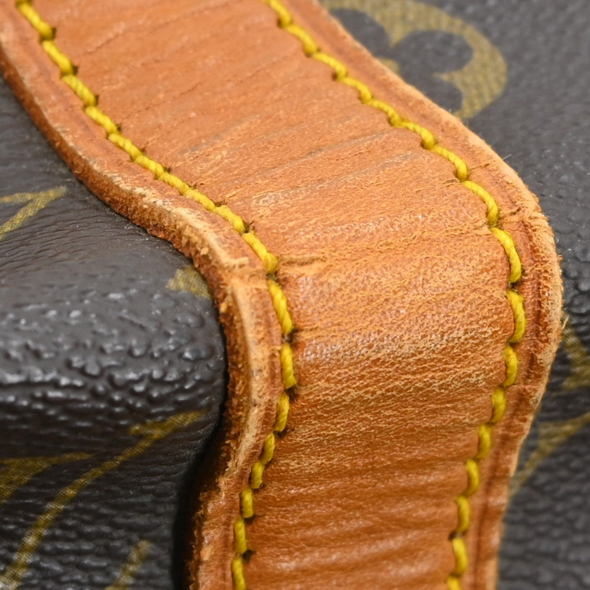 Louis Vuitton Keepall Monogram Canvas Brown Canvas Travel Bag Bag (Pre-Owned)
