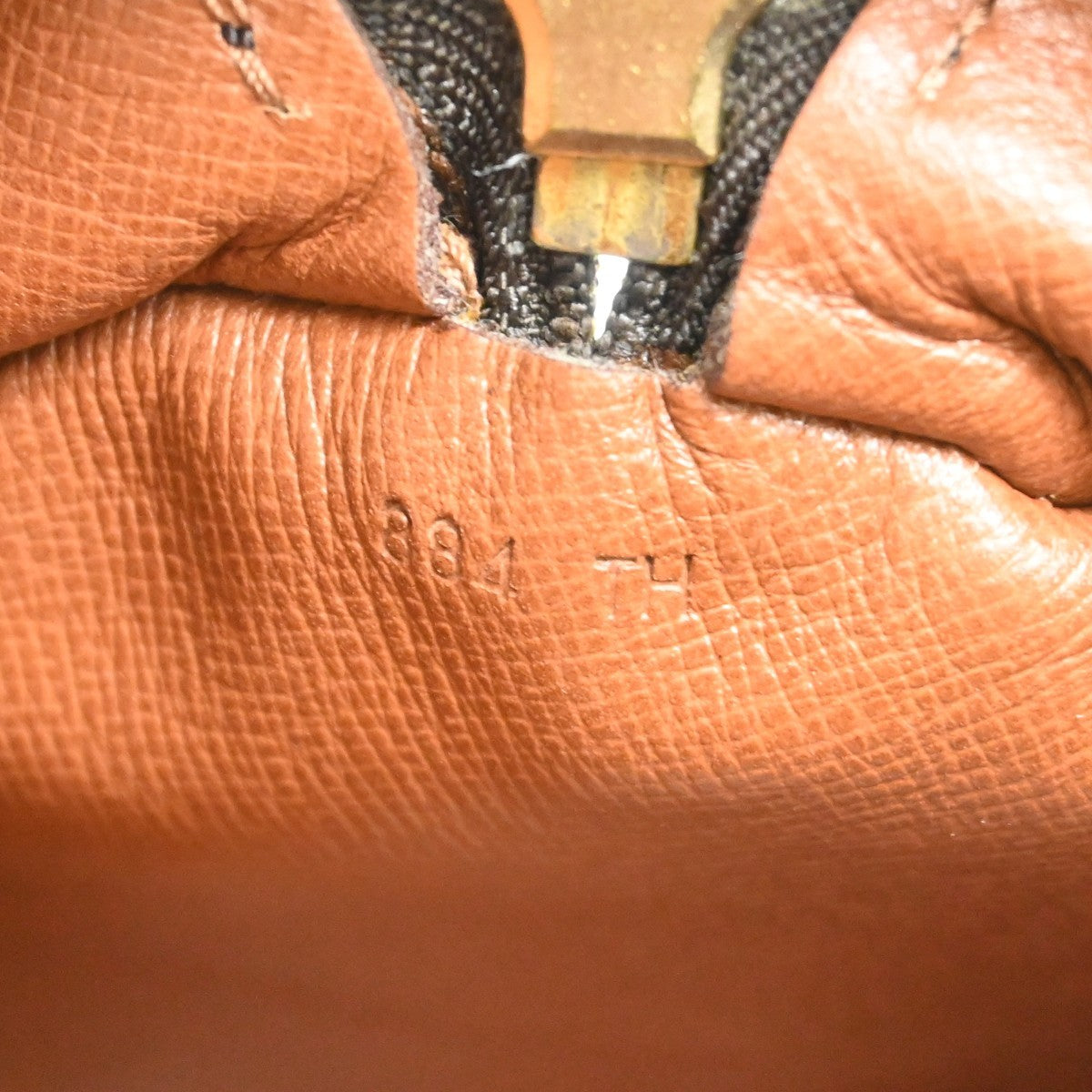 Louis Vuitton Papillon Monogram Canvas Brown Canvas Handbag (Pre-Owned)