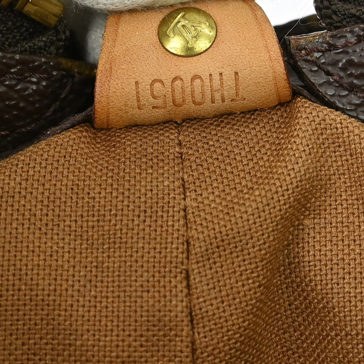 Louis Vuitton Cabas Mezzo Monogram Canvas Brown Canvas Shoulder Bag Bag (Pre-Owned)